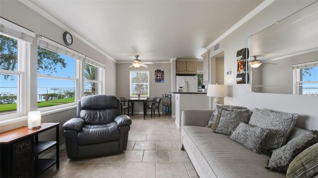 1101 VICTORIA DRIVE 1, Dunedin, FL 34698