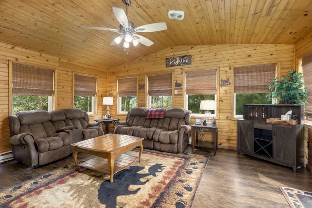 23099 Pederson Drive NW, Saint Francis, MN 55070