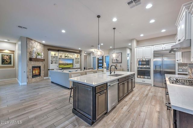 11612 W CANDELILLA Way, Peoria, AZ 85383