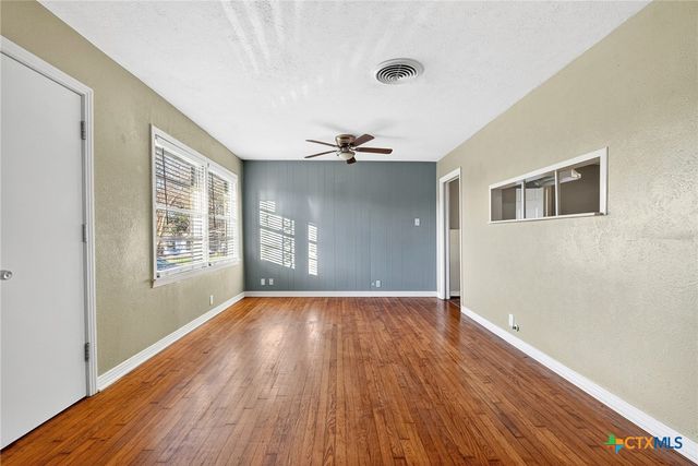 1801 S 47th Street, Temple, TX 76504