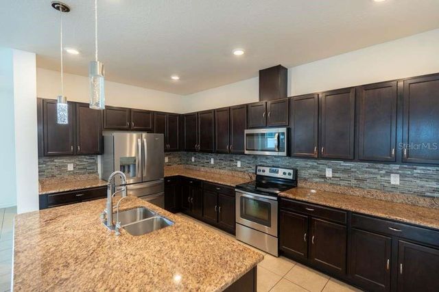 11517 PALMETTO SANDS COURT, Tampa, FL 33626