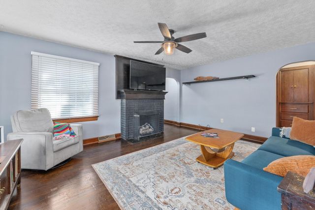 257 Clarence, Wichita, KS 67203