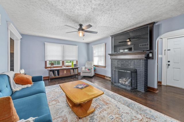 257 Clarence, Wichita, KS 67203