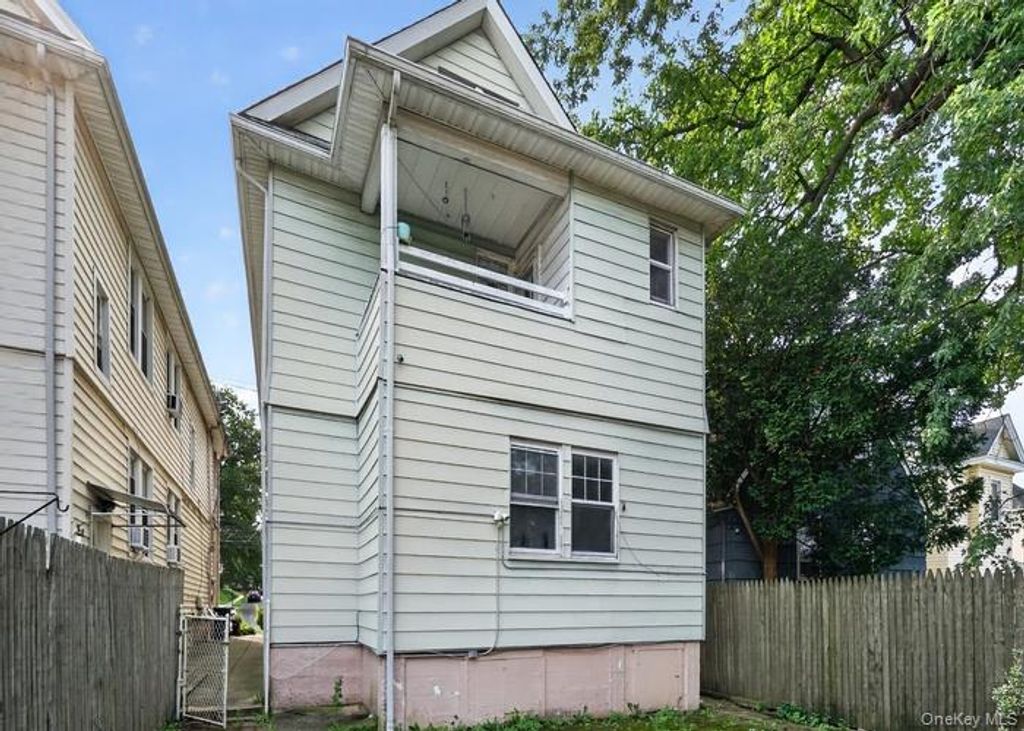 1125 Victory Boulevard, Staten Island, NY 10301 — photo 4