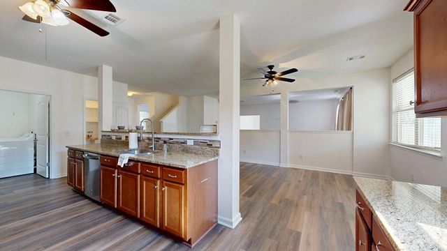 323 Haywood Drive, Kathleen, GA 31047