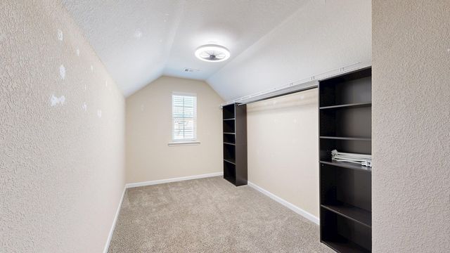 323 Haywood Drive, Kathleen, GA 31047