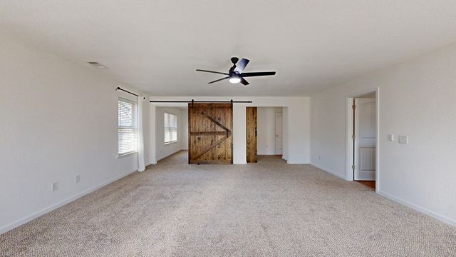 323 Haywood Drive, Kathleen, GA 31047