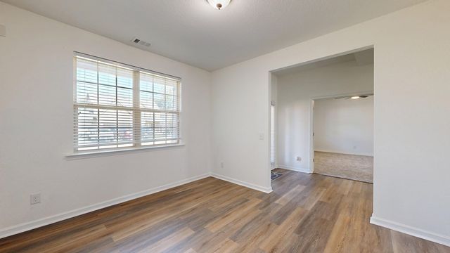 323 Haywood Drive, Kathleen, GA 31047