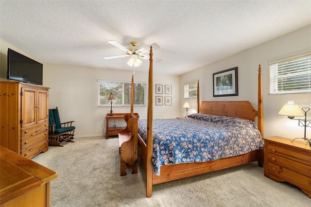 8961 SW 96TH STREET E, Ocala, FL 34481