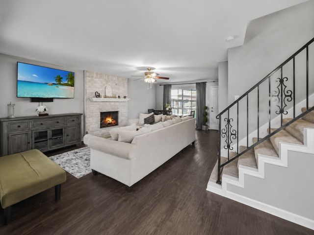 2815 Woodland Grove Drive, Houston, TX 77339