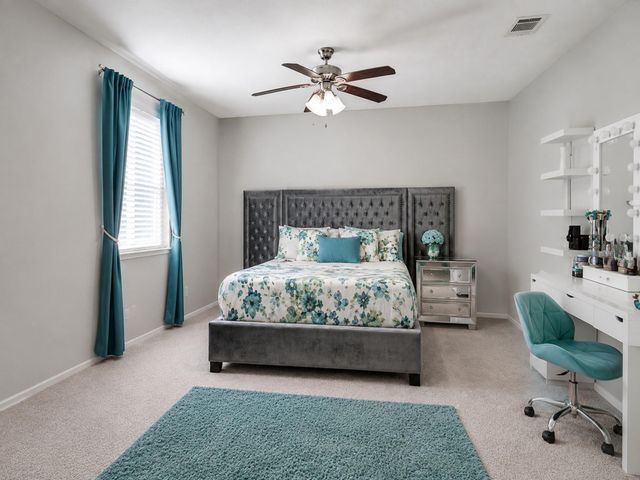 2815 Woodland Grove Drive, Houston, TX 77339