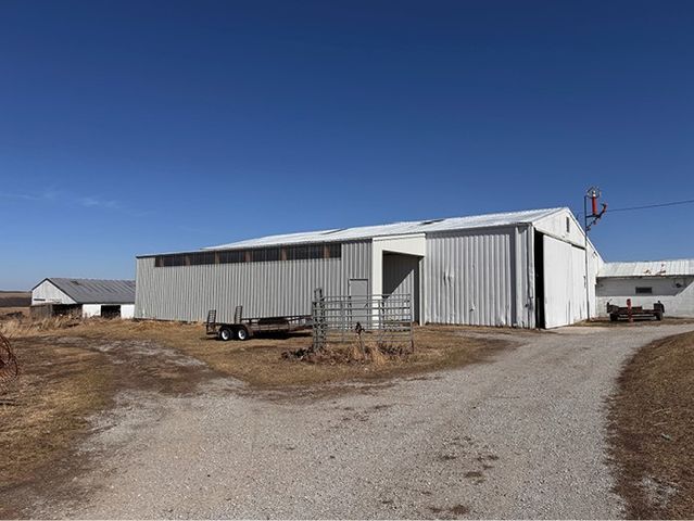 2502 Highway 1 SW, Iowa City, IA 52240