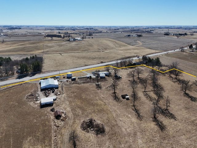 2502 Highway 1 SW, Iowa City, IA 52240