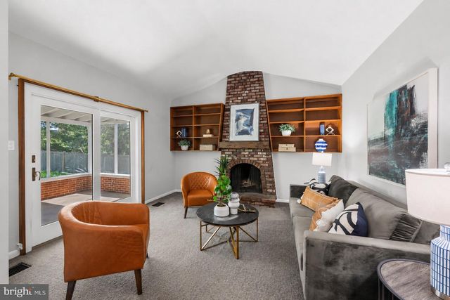 11817 ROSALINDA, Rockville, MD 20854