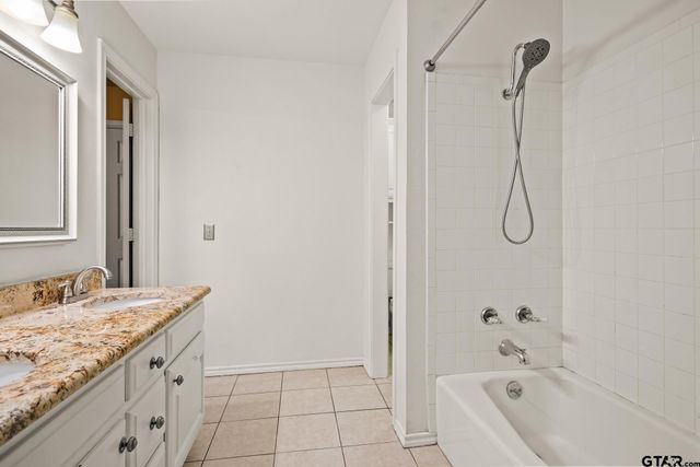 212 Turnberry Cir, Mt Pleasant, TX 75455