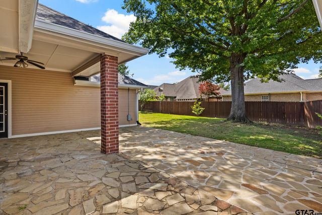 212 Turnberry Cir, Mt Pleasant, TX 75455