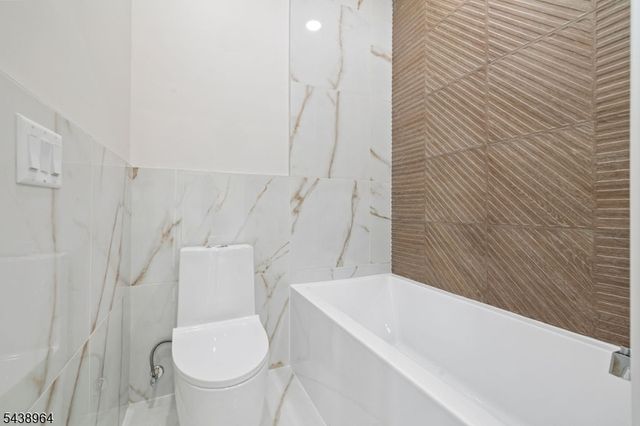 15 Fulton Ave 2, Jersey City, NJ 07305