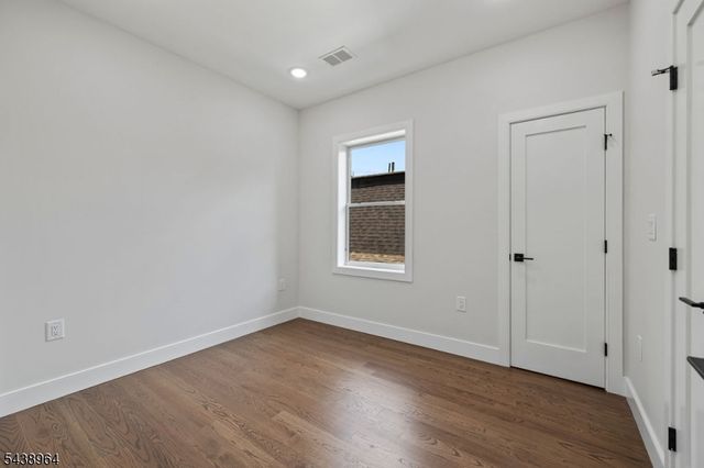 15 Fulton Ave 2, Jersey City, NJ 07305
