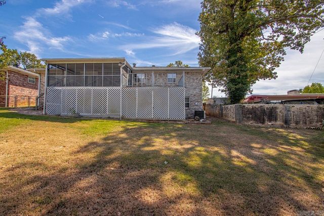 7000 Marguerite Lane, Little Rock, AR 72205