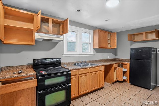 2512 High Ridge Avenue, St Louis, MO 63136