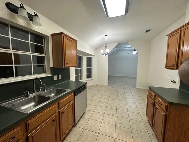 4211 Breckenridge DR, Killeen, TX 76542