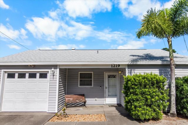 1219 MACKERAL AVENUE, Sarasota, FL 34237