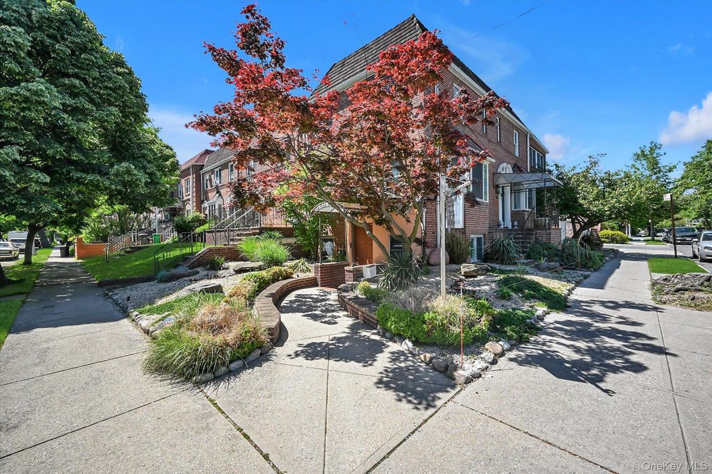 144-49 70th Avenue, Kew Garden Hills, NY 11367 — photo 2