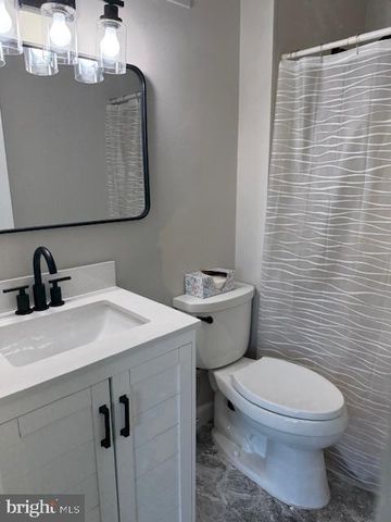 2032 CAMBRIDGE DR, Crofton, MD 21114