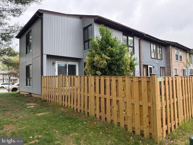 2032 CAMBRIDGE DR, Crofton, MD 21114