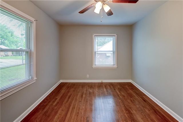 5020 N Brooklyn Avenue, Kansas City, MO 64118