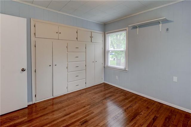 5020 N Brooklyn Avenue, Kansas City, MO 64118