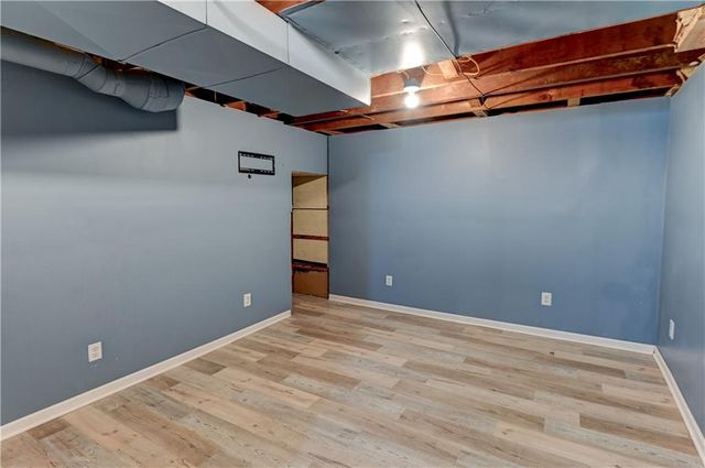 5020 N Brooklyn Avenue, Kansas City, MO 64118