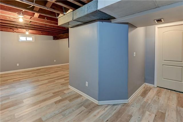 5020 N Brooklyn Avenue, Kansas City, MO 64118
