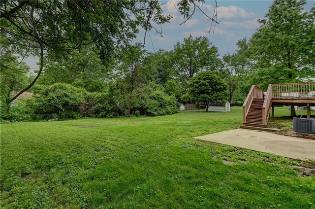 5020 N Brooklyn Avenue, Kansas City, MO 64118