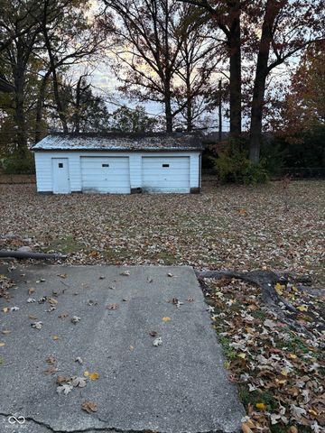 7514 S Oak Drive, Indianapolis, IN 46227