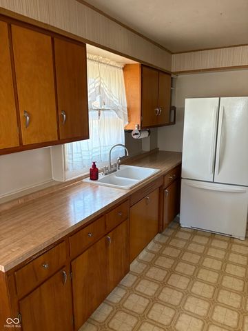 7514 S Oak Drive, Indianapolis, IN 46227