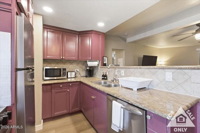4224 N 12TH Street 203, Phoenix, AZ 85014