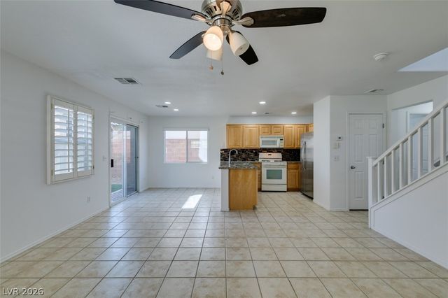 6039 Carlisle Crest Lane, Las Vegas, NV 89139
