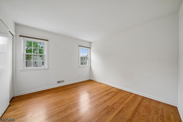 66 Berkeley Ave, Berkeley Heights Twp., NJ 07922