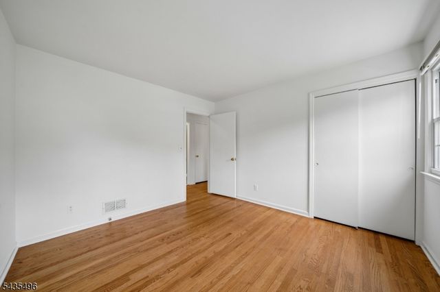 66 Berkeley Ave, Berkeley Heights Twp., NJ 07922