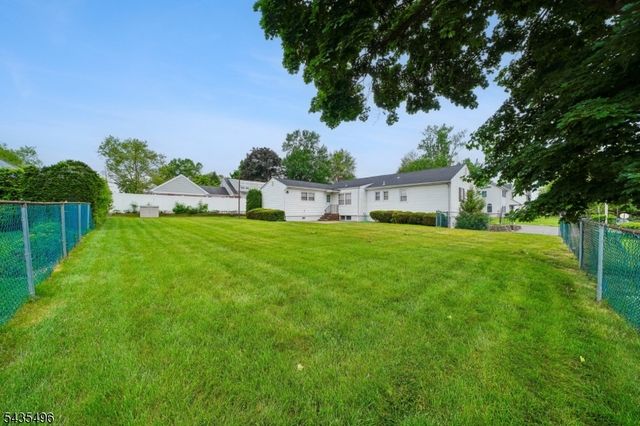 66 Berkeley Ave, Berkeley Heights Twp., NJ 07922