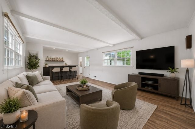 66 Berkeley Ave, Berkeley Heights Twp., NJ 07922