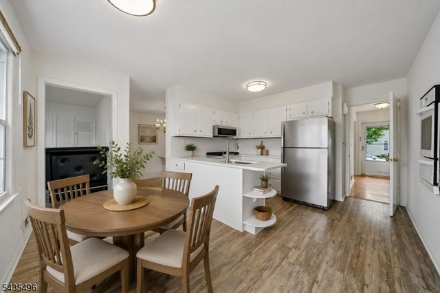 66 Berkeley Ave, Berkeley Heights Twp., NJ 07922
