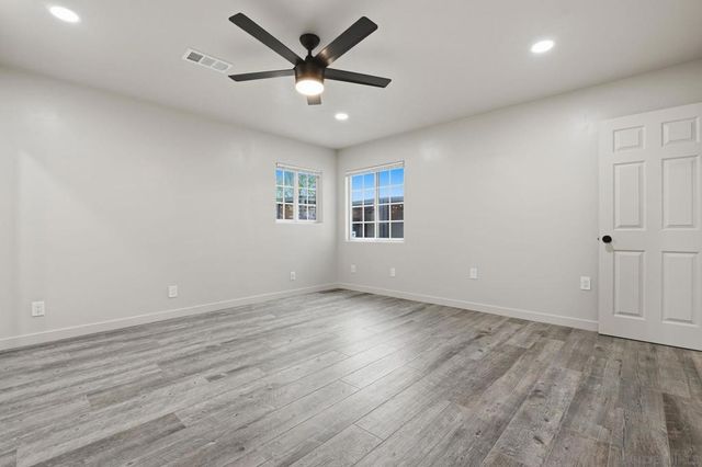 564 Guava, Chula Vista, CA 91910