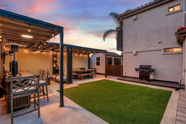 564 Guava, Chula Vista, CA 91910