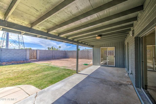 613 W PERALTA Avenue, Mesa, AZ 85210