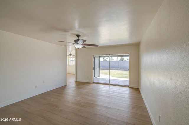 613 W PERALTA Avenue, Mesa, AZ 85210