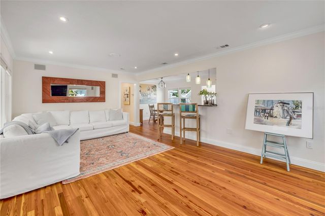 506 YUPON AVENUE, New Smyrna Beach, FL 32169
