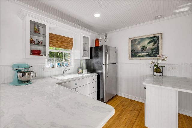 506 YUPON AVENUE, New Smyrna Beach, FL 32169