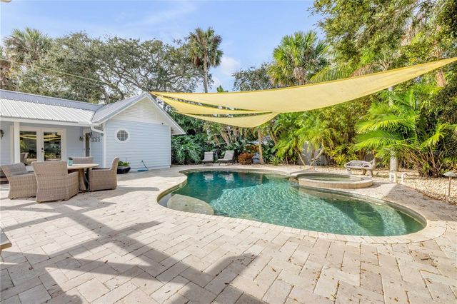 506 YUPON AVENUE, New Smyrna Beach, FL 32169